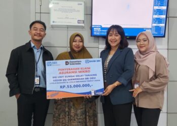 Wujud Komitmen Perlindungan Nasabah, BRI Unit Sungai Kelay Salurkan Klaim Asuransi Mikro
