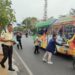 BRI Region 14 Banjarmasin dan YBM BRILiaN Bagikan 350 Masker serta Susu UHT Gratis